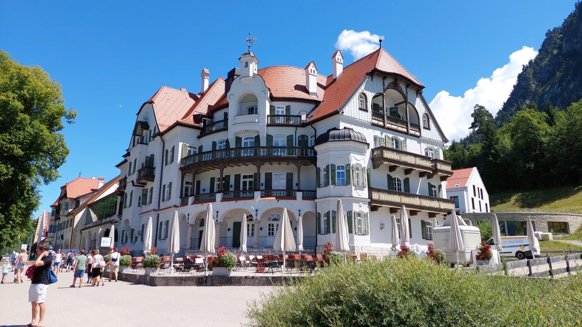 hohenschwangau-restaurant-bavaria-germany alpenrose restaurant by the lake in hohenschwangau near neuschwanstein castle, bavaria-germany