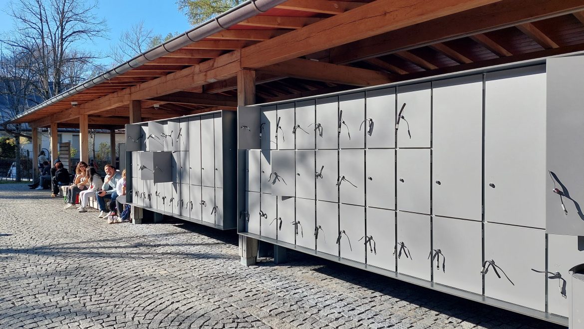 lockers-neuschwanstein-castle-hohenschwangau-bavaria-germany lockers for visitors below neuschwanstein castle hohenschwangau, bavaria-germany